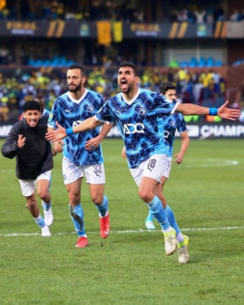 51839-احتفال-وفرحة-وليد-الكرتى-بالهدف